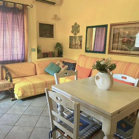 Casa Terrazza Girasole Hébergement de vacances Costa Paradiso
